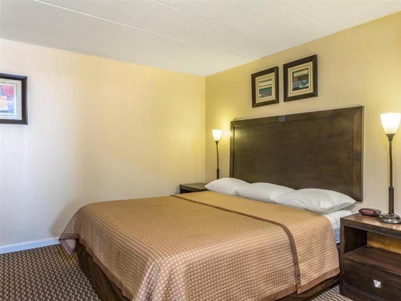 Travelodge By Wyndham Suites Virginia Beach Oceanfront Zewnętrze zdjęcie